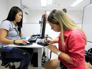 Centrais Já! suspendem atendimento no feriado desta terça-feira (15)