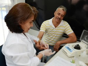 Ônibus do Hemoal realiza coleta no Parque Shopping nesta quarta-feira (28)
