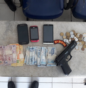 Suspeito de assalto é preso com simulacro e celulares em Maceió
