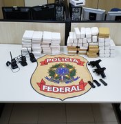PF prende cinco homens e uma estudante de direito com 76 kg de cocaína