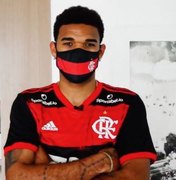 Flamengo anuncia contratação do zagueiro Bruno Viana, primeiro reforço para 2021