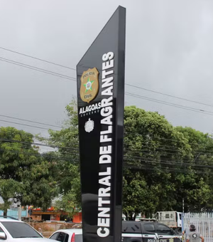 Homem embriagado é preso após agredir companheira e quebrar objetos, na Chã da Jaqueira