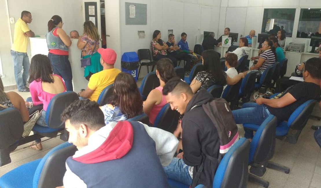 Início de ano com mais de 40 vagas de trabalho em Arapiraca