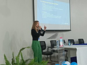 [Vídeo] Secom do Governo do Estado expõe mecanismos de divulgação de notícias em Congresso da Ufal