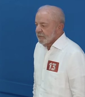 Lula vota na Grande SP e fala em ‘cumprir papel por causa do povo brasileiro’