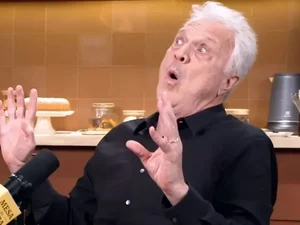 Pedro Bial revela pior entrevista da carreira: “Me chicoteio até hoje”