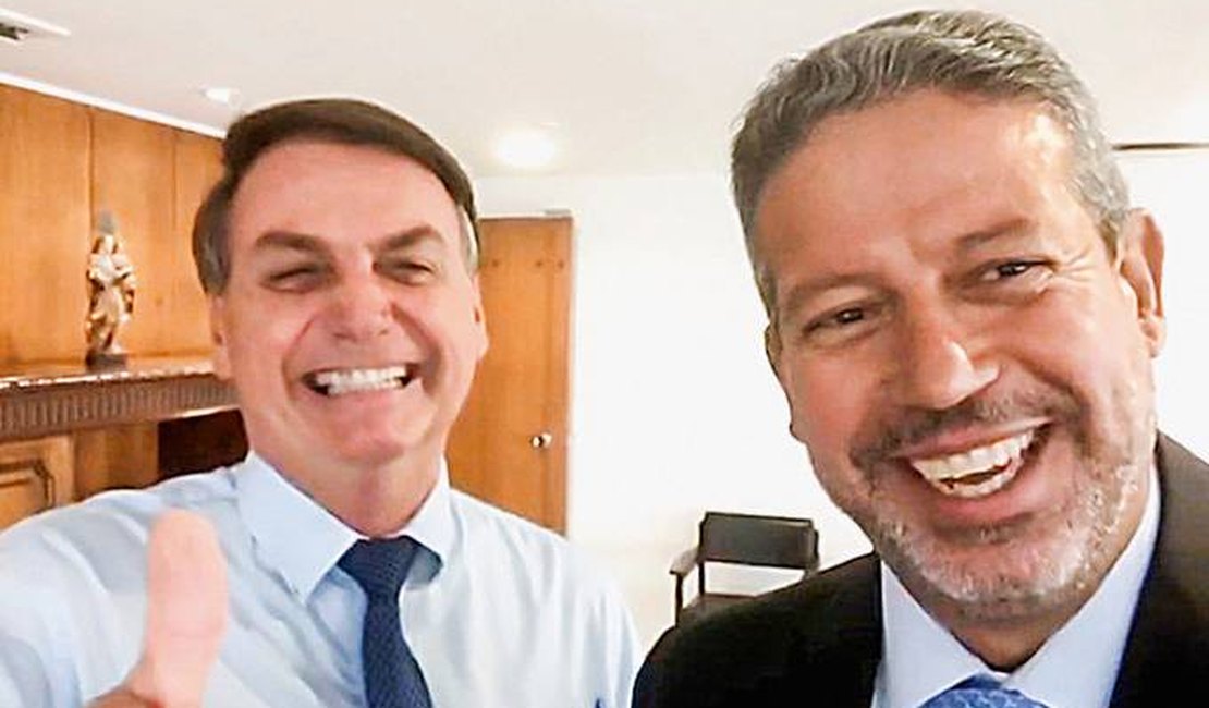 Em apoio à Arthur Lira, Bolsonaro deve se pronunciar contra reeleição para presidência da Câmara