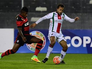 Chapecoense empata e Flamengo é o único brasileiro a vencer