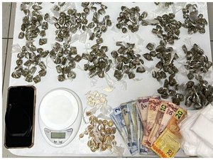Polícia Militar flagra adolescente com meio quilo de drogas em Piranhas