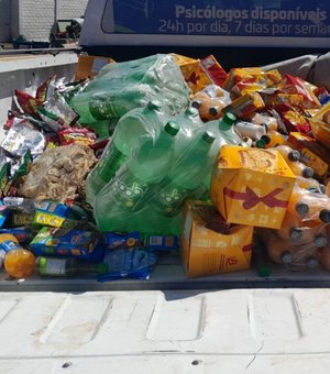 Vigilância Sanitária apreende 500kg de alimentos impróprios em feira livre de Maceió