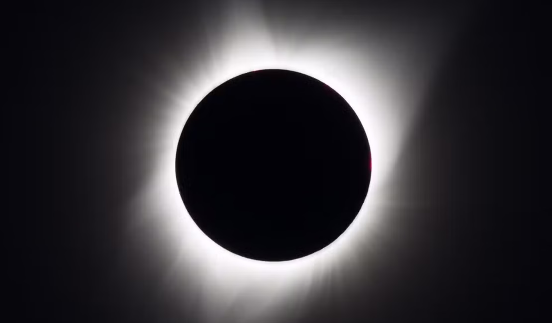 Eclipse solar total de hoje vai escurecer o céu para 15 milhões de pessoas