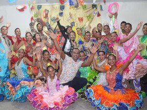 Escolas da rede estadual se preparam para as festividades juninas