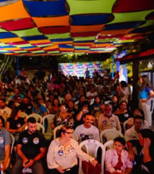 Deputado Rafael Brito inaugura comitê ouvindo servidores da educação