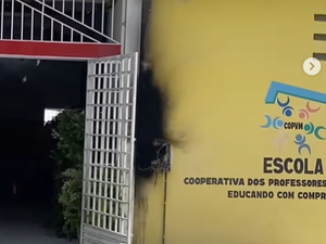 Incêndio provocado por curto-circuito assusta alunos e funcionários em escola de Delmiro Gouveia