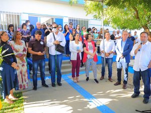 Obras com acessibilidade em Arapiraca recebem elogios do presidente do Conselho Mun. de Saúde