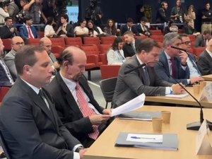 “Em crise”, Mauro Cid diz que “saiu atirando para tudo quanto é lado”