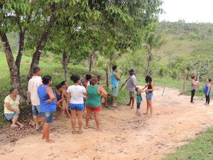 Moradores de assentamento de Maragogi estão sem energia desde quinta-feira 