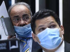 Senadores querem livrar Chico Rodrigues de afastamento do Senado