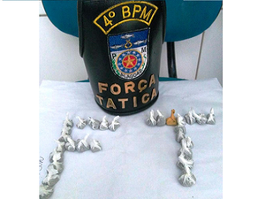 Adolescente é apreendido com bombinhas de maconha na parte alta de Maceió