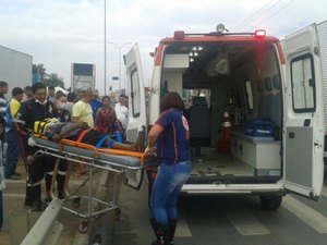 Ausência de redutores provocam acidentes na Av. José Alexandre