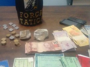 Duas pessoas são presas por tráfico de drogas no Agreste