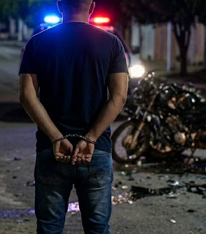 Homem é preso após dirigir embriagado e causar acidente que deixou mulher ferida em Arapiraca