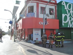 Loja da Claro tem princípio de incêndio no Centro de Maceió