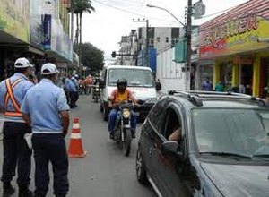 Taxistas continuam renovando taxímetros em Arapiraca