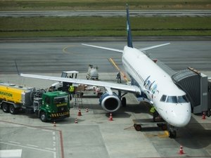 Aeroporto Internacional Zumbi dos Palmares recebe novas pontes de embarque