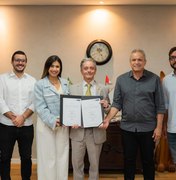 Governador em exercício assina ordem de serviço para obras do Pró-Estrada em Jacuípe