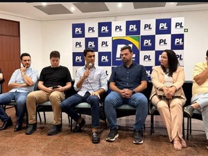 Fabiana e Severino Pessoa participaram de reunião com JHC e comando estadual do PL, em Maceió