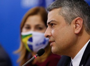 STF manda Saúde prestar informações sobre nota antivacina