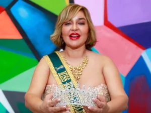 Miss deixa homem com impotência sexual após cirurgia e foge do Brasil