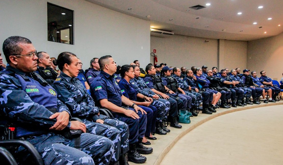 Trinta guardas municipais de Maceió recebem porte de arma 7Segundos