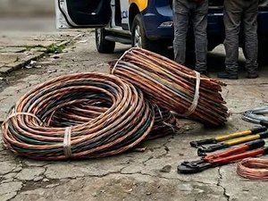 Dupla criminosa é presa ao furtar fios de cobre de edifício no Centro de Maceió