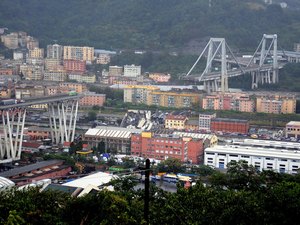 Número de mortos por desmoronamento de ponte na Itália sobe para cerca de 30, diz vice-premiê