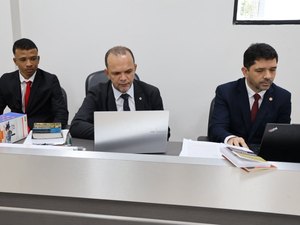 Irmão de professora morta em Viçosa relata comportamento possessivo do réu