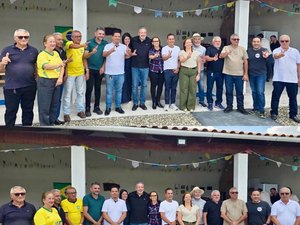 Charles e Zé Pacheco reúnem vereadores para fortalecer pré-candidatura de Arthur Lira em São Sebastião