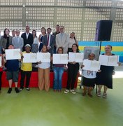 89 Famílias residentes em Maragogi rebem títulos de propriedade