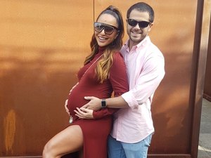Tici Pinheiro revela sem querer nome de filha de Sabrina Sato