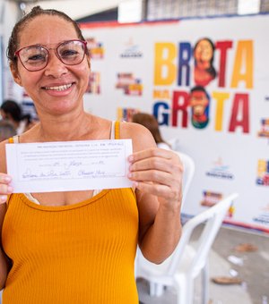 Pré-inscrição na CNH Social leva perspectiva de mudança a moradores de grotas