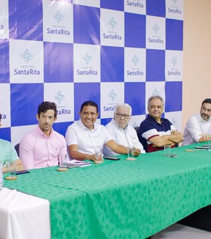 Tia Júlia, Paulo Dantas, Silvio Camelo e Júlio Cezar anunciam novos serviços para o Santa Rita