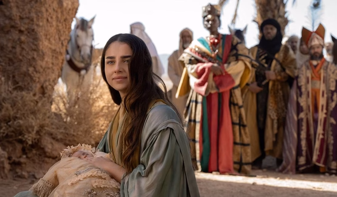 Quem é a atriz que interpreta Maria, mãe de Jesus, em filme da Netflix