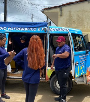 Trabalhadores de estúdio móvel de fotografia sofrem com boatos em Maragogi