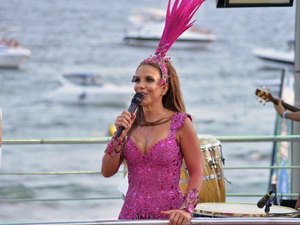 Ivete Sangalo não fará show no próximo carnaval
