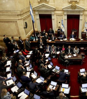 Senado argentino rejeita legalizar aborto no país