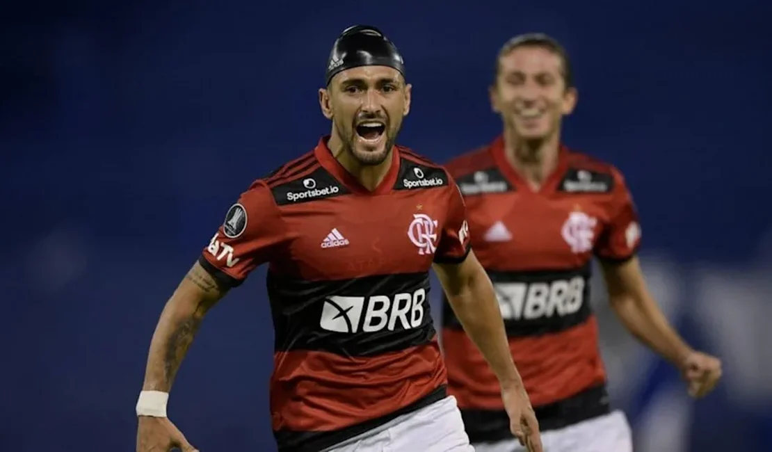 Bruno Henrique destaca espírito de luta em virada contra o Vélez Sarsfield: 'O Flamengo é isso'