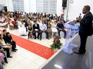 ﻿Justiça Itinerante realiza casamentos coletivos; mais de 100 casais serão contemplados