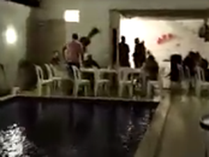 [Vídeo] Em cumprimento ao Decreto Estadual, PM suspende festa em Teotônio Vilela 