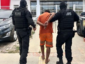 Homem é preso com maconha, cocaína e balança de precisão em Delmiro Gouveia